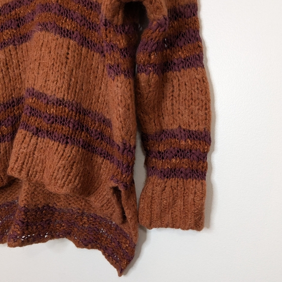 Free People Medium Burnt Orange & Wine Red Oversize Chunky Knit High Low Sweater - Picture 2 of 8